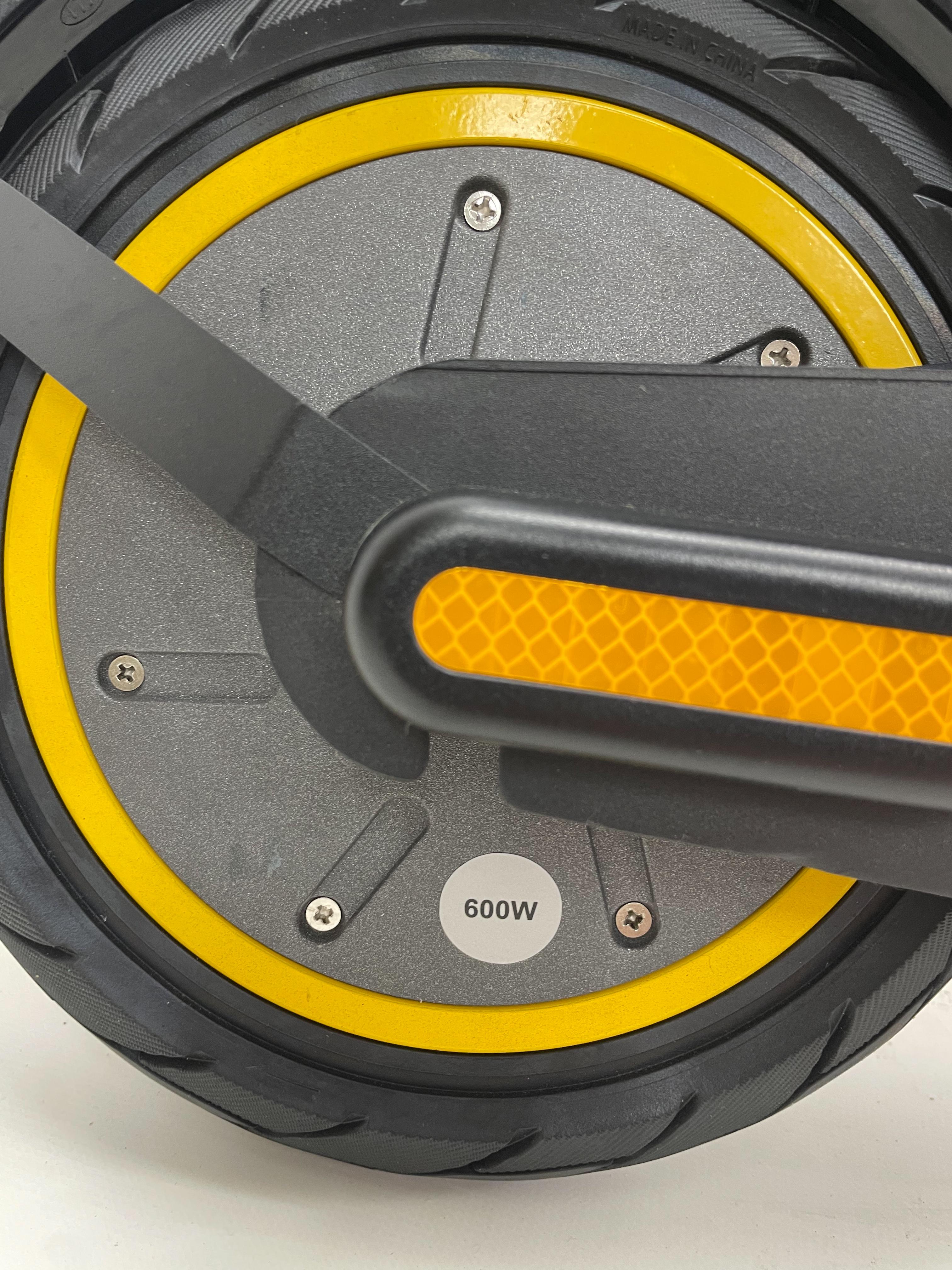 Электросамокат Kugoo G30 Ekam 600W 36V 18Ah с амортизатором и сумкой - фото 9 Электросамокат Kugoo G30 Ekam 600W 36V 18Ah с амортизатором и сумкой - фото 9