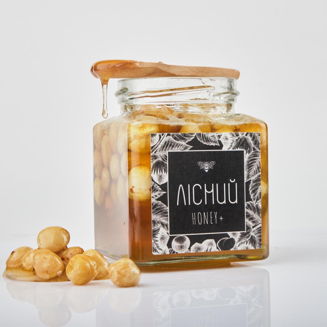 Мед натуральный Honey+ Natural с фундуком 320 г Мед натуральный Honey+ Natural с фундуком 320 г