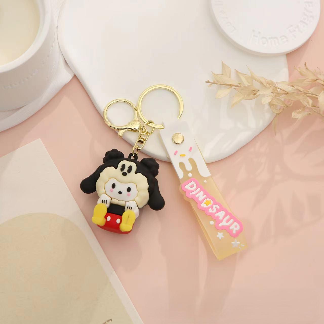 Брелок для ключів Cinnamoroll cosplay Mickey Mouse Hello Kitty Різнокольоровий (069)