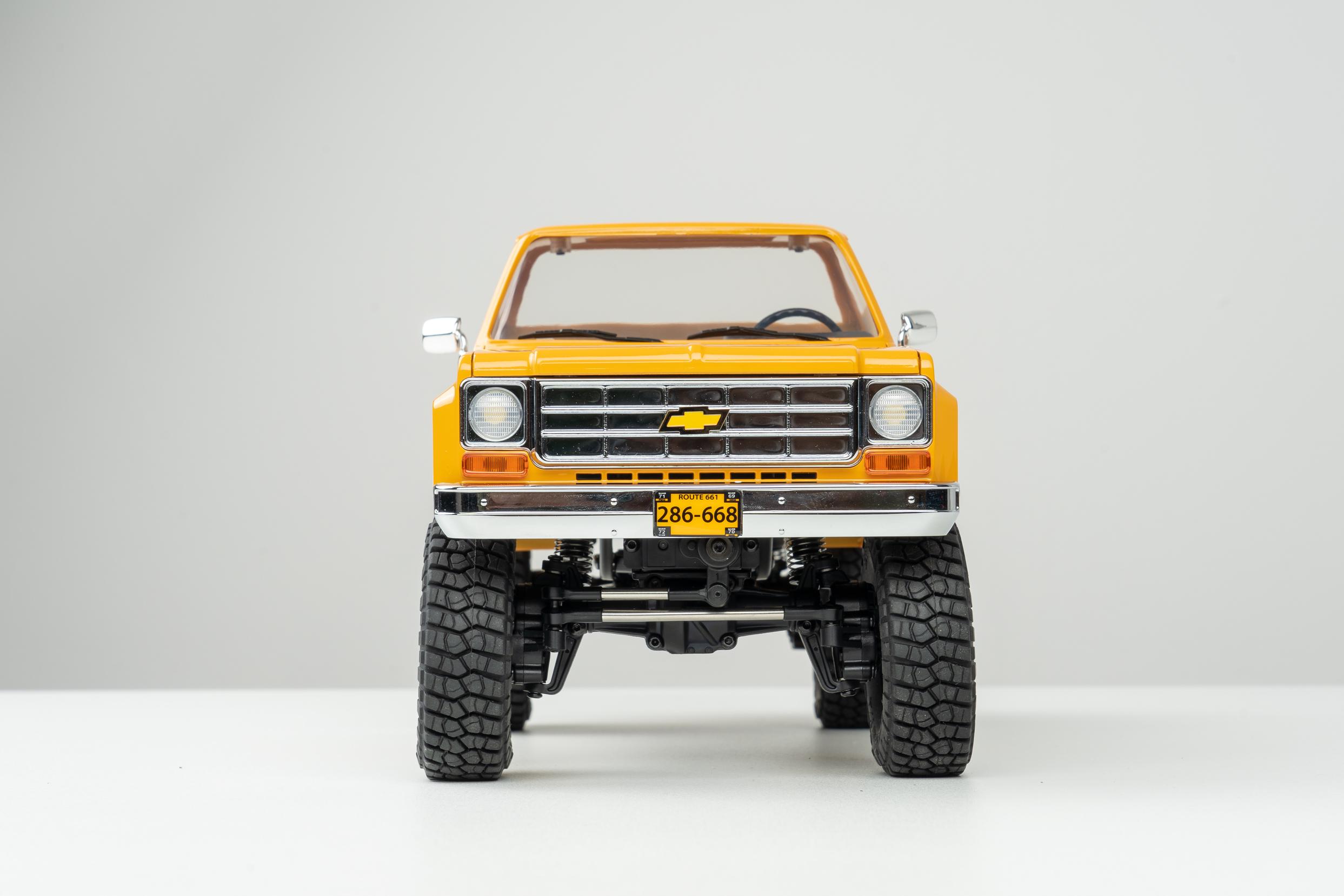 Машинка на радиоуправлении FMS 1:18 Chevrolet K10 RTR Желтый - фото 8 Машинка на радиоуправлении FMS 1:18 Chevrolet K10 RTR Желтый - фото 8