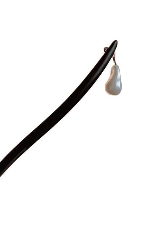 Палочка для волос в азиатском стиле из дерева с декором жемчуг (R8107)