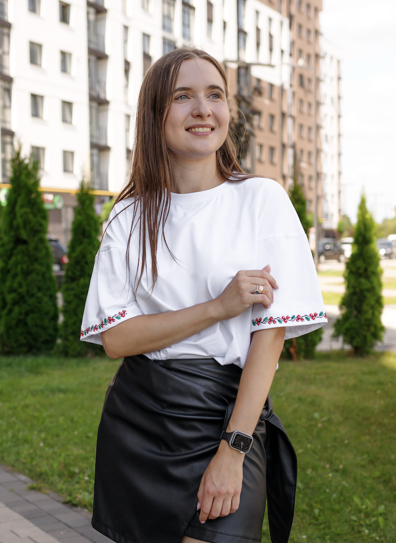 Вышиванка женская Koala fashion Калина M Белый