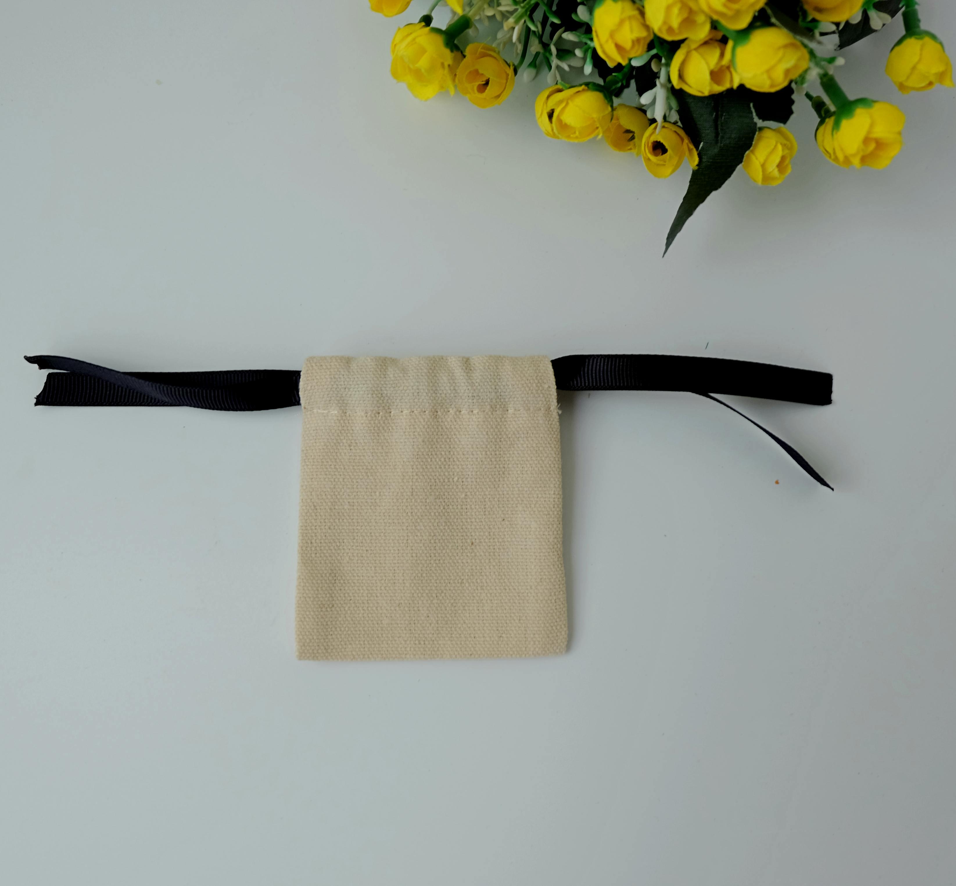 Мішечки зі щільної бавовни 10 шт. 8х7 см Чорний/Бежевий (29095104) - фото 3