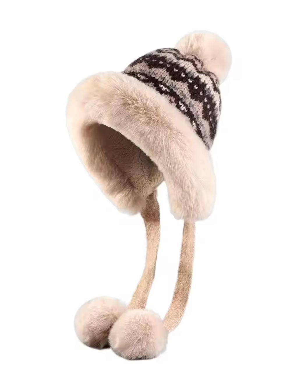 Шапка с помпонами и мехом one size Коричневый