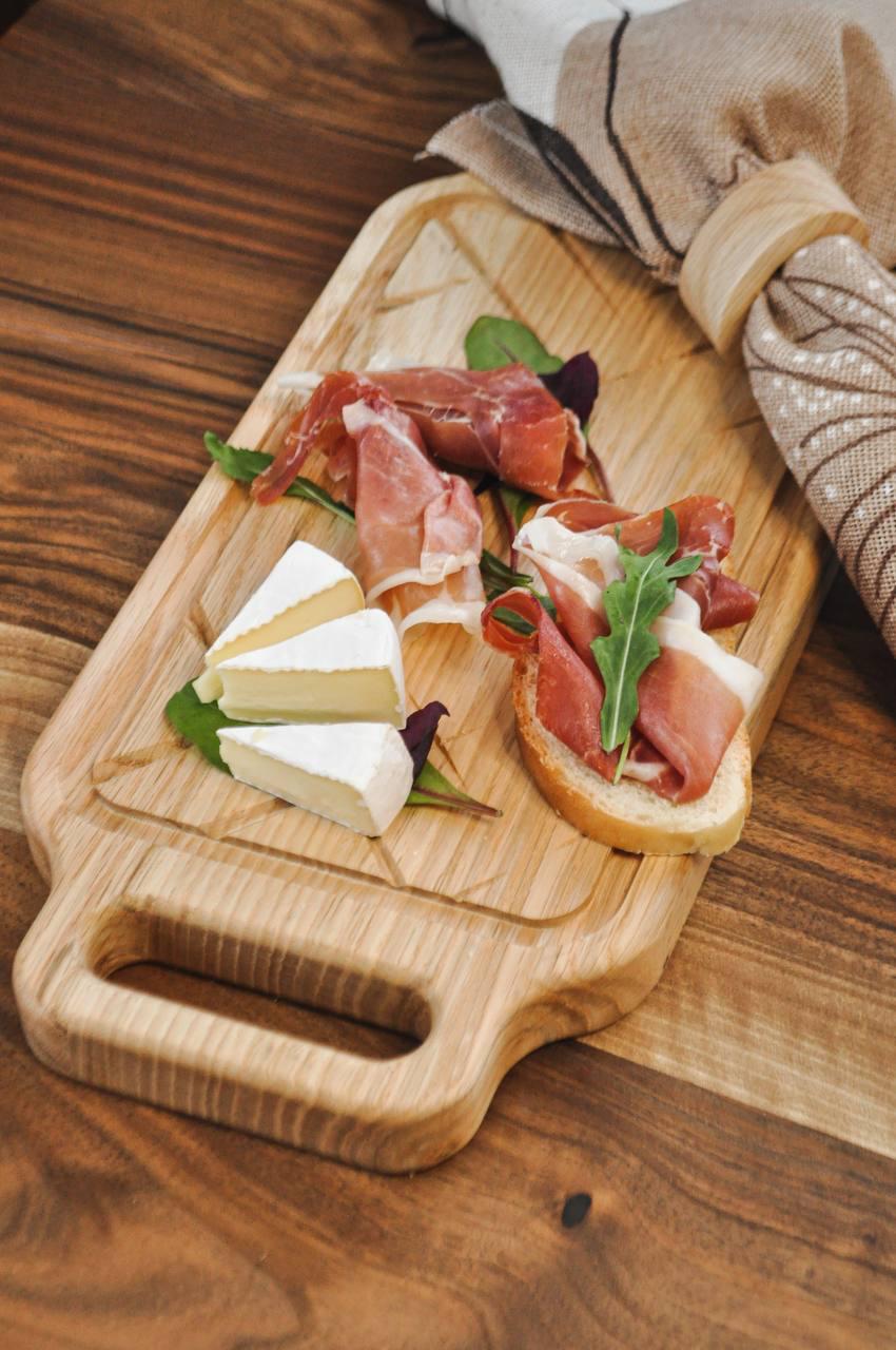 Доска деревянная с ручками для подачи блюд (9674916). - фото 4 Доска деревянная с ручками для подачи блюд (9674916). - фото 4