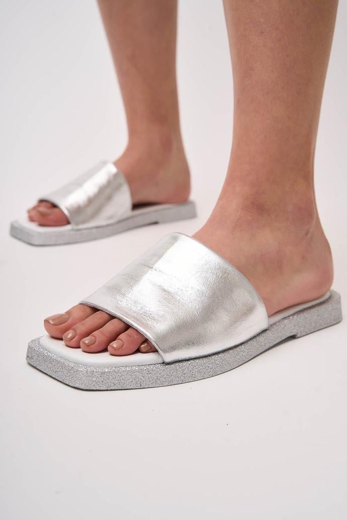 Шлепанцы женские Fabio Monelli кожаные р. 38 Серый (177257)