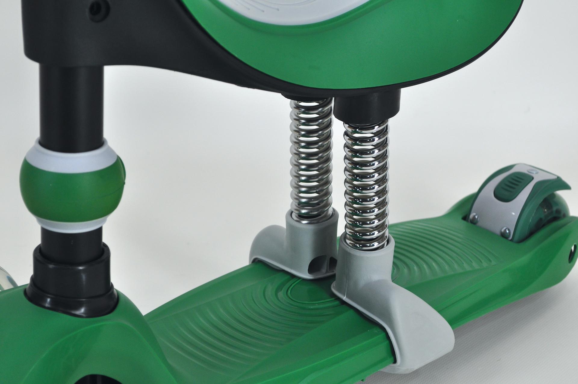 Самокат біговел Maraton Credo 3в1 дитячий триколісний з сидінням та батьківською ручкою Зелений - фото 6 Самокат біговел Maraton Credo 3в1 дитячий триколісний з сидінням та батьківською ручкою Зелений - фото 6