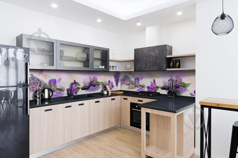 Скинали на кухню Zatarga «Фиолетовые цветы» 600х3000 мм виниловая 3Д наклейка кухонный фартук самоклеящаяся Z180424/2 Скинали на кухню Zatarga «Фиолетовые цветы» 600х3000 мм виниловая 3Д наклейка кухонный фартук самоклеящаяся Z180424/2