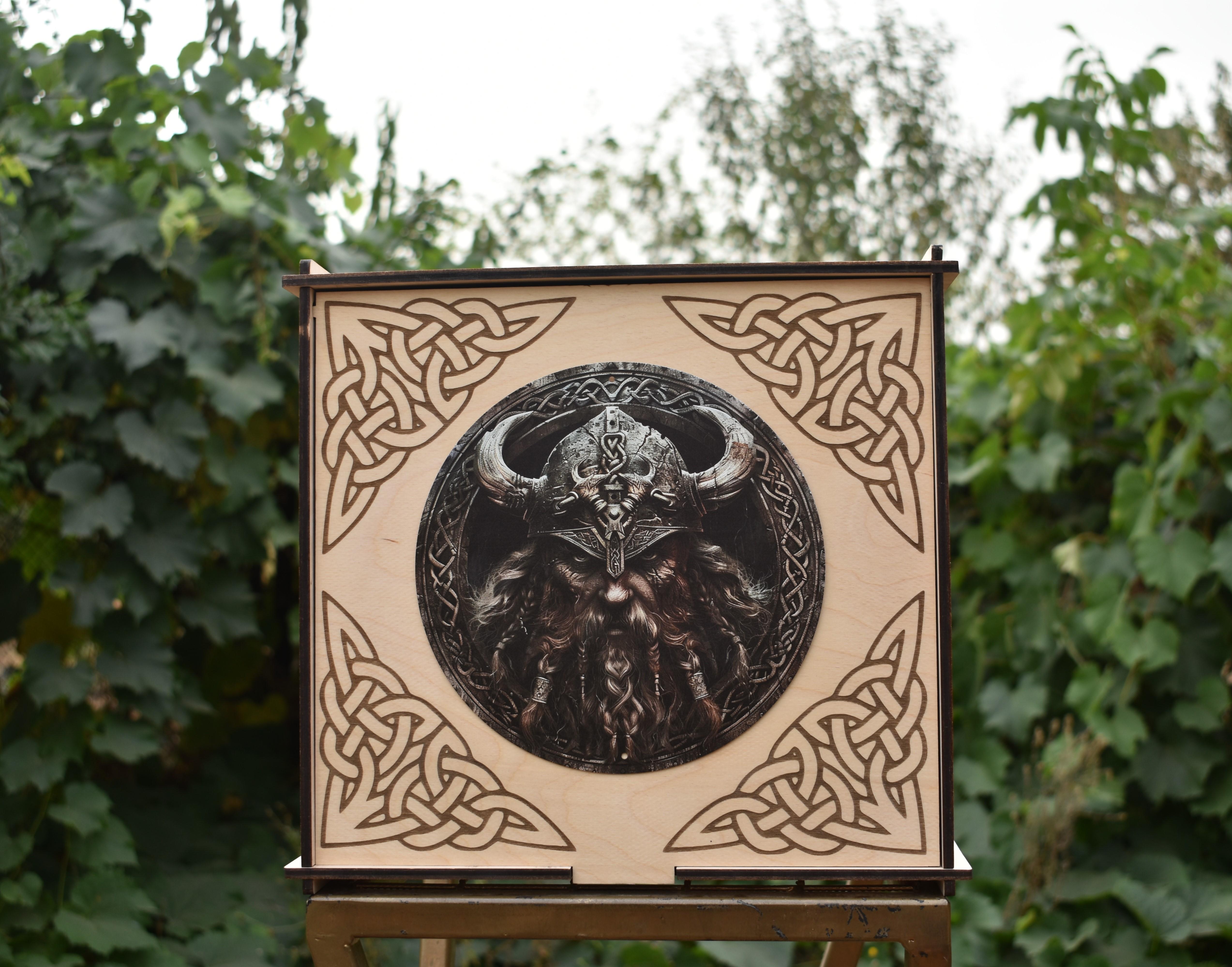 Подарочная коробка супер Викинг 3D изображение деревянная с индивидуальной гравировкой (21201418) - фото 2