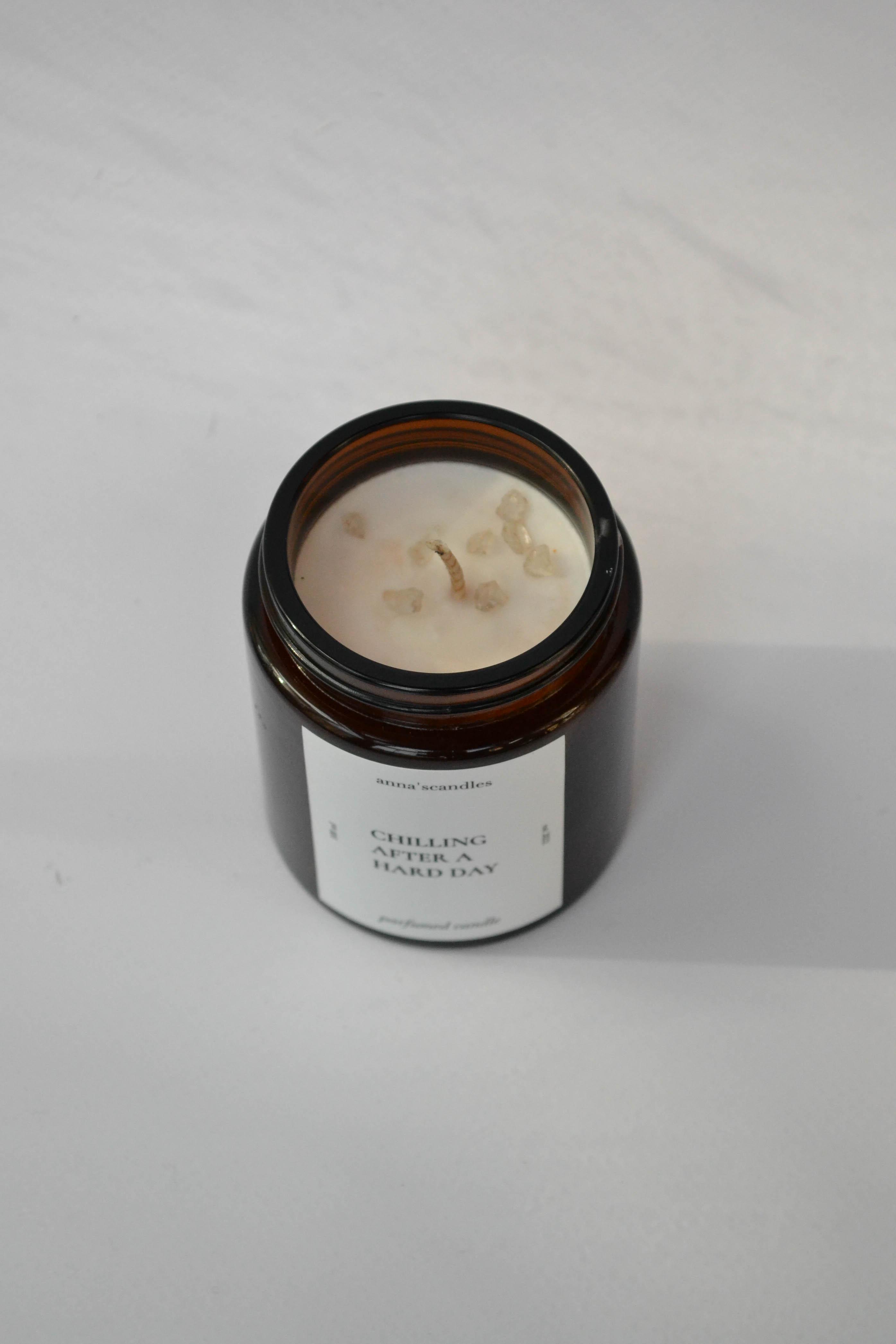 Аромасвічка соєва anna'scandles CHILLING AFTER A HARD DAY у склі 100 мл (23526708) - фото 2 Аромасвічка соєва anna'scandles CHILLING AFTER A HARD DAY у склі 100 мл (23526708) - фото 2