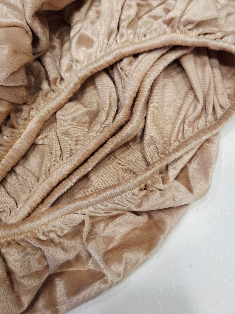 Простыня на резинке Colorful Home велюровая 160x200x25 см Бежевый (1626) - фото 2 Простыня на резинке Colorful Home велюровая 160x200x25 см Бежевый (1626) - фото 2