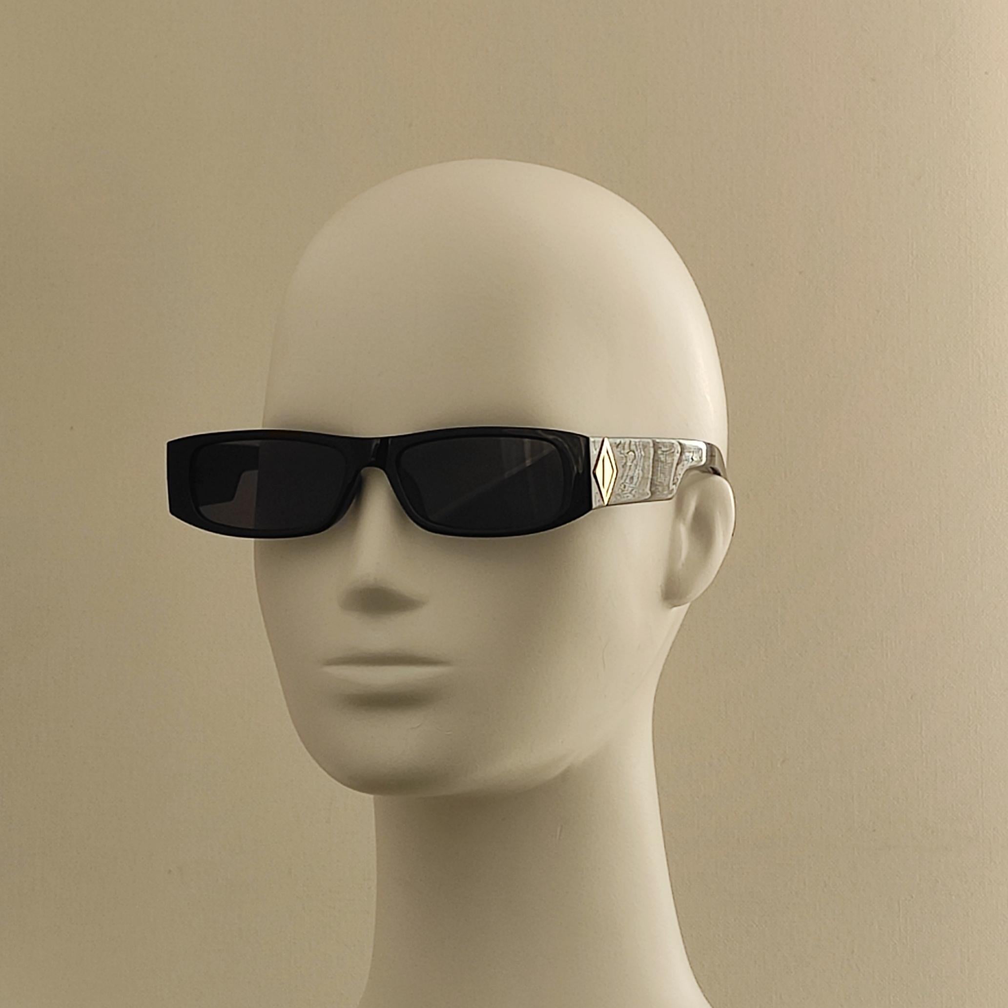 Сонцезахисні окуляри 995 NN Чорний/Чорний (47400) Сонцезахисні окуляри 995 NN Чорний/Чорний (47400)