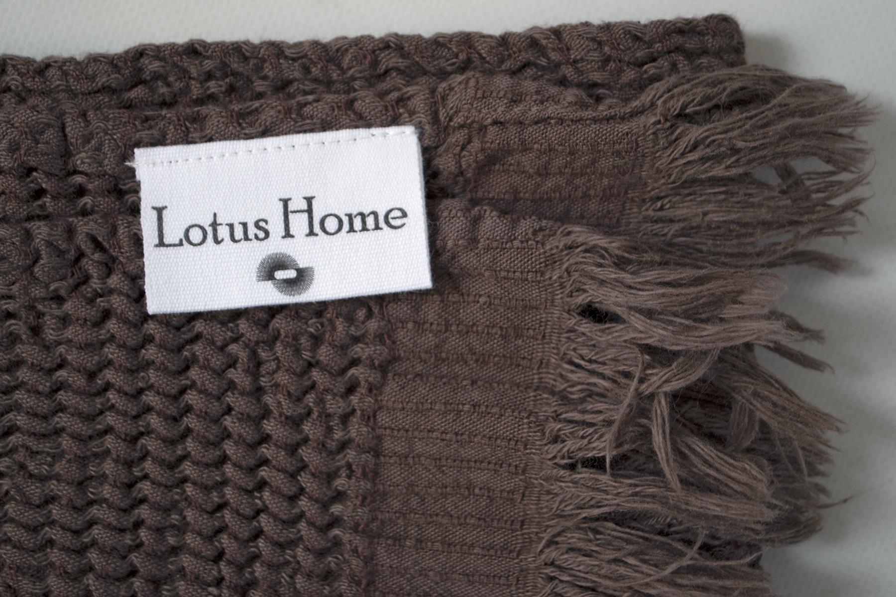 Полотенце Lotus Home Rius 50x100 см Dark Brown (svt-2000022346634) - фото 3 Полотенце Lotus Home Rius 50x100 см Dark Brown (svt-2000022346634) - фото 3
