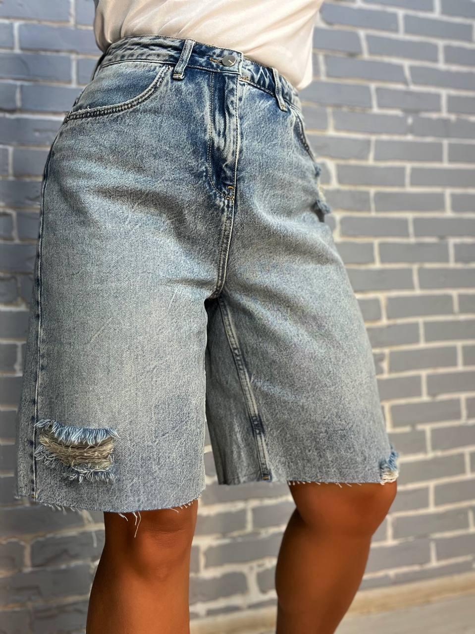 Шорты женские джинсовые Women Denim 2038-977 бермуды рваные длина до колен р. 40 Голубой (2441) - фото 6