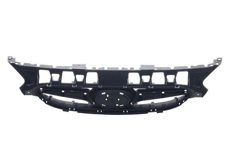 Решетка радиатора AVTM Hyundai Accent 2011-2015 с хром.накладками без эмб 183227994