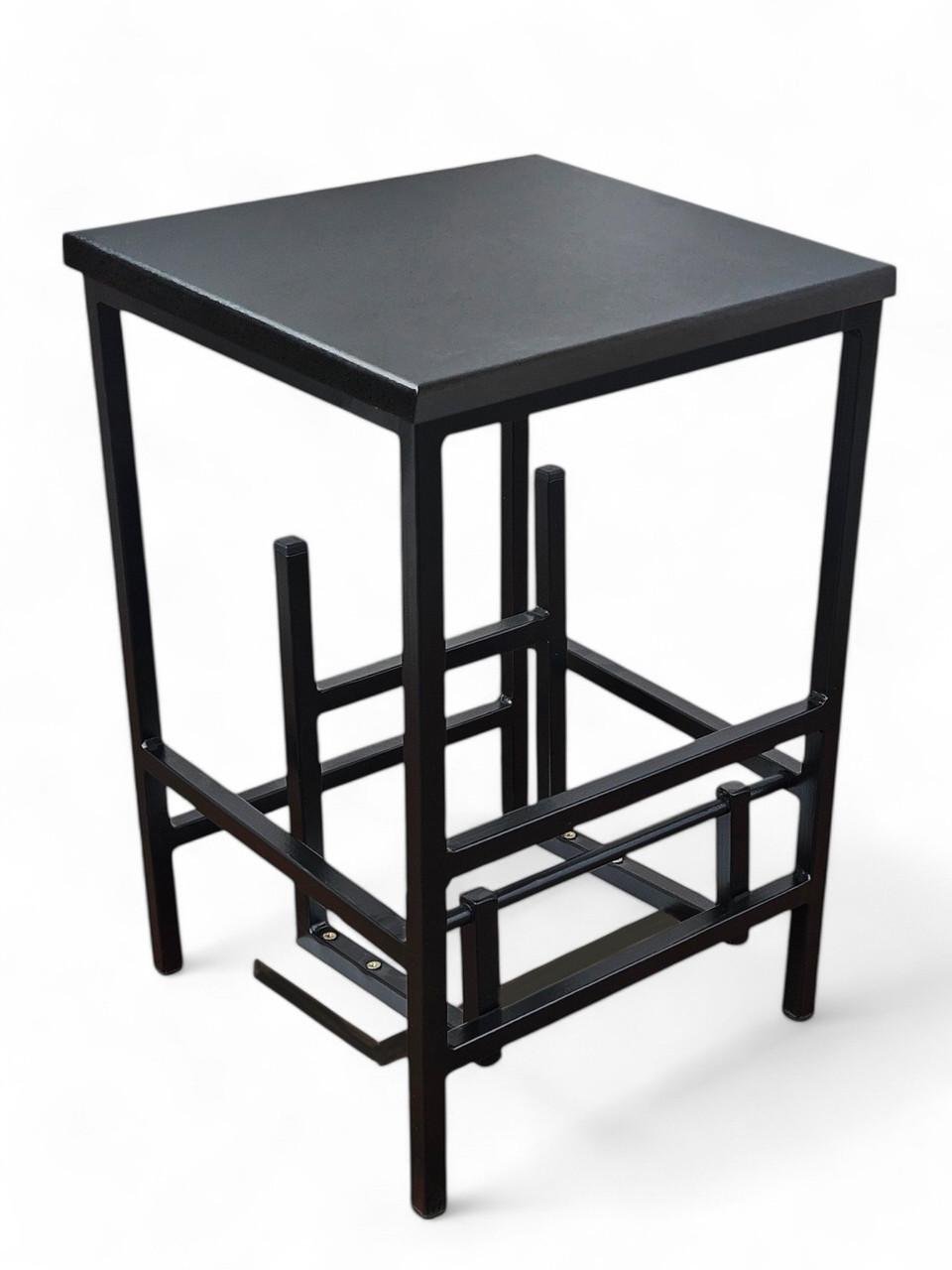 Табурет Linus лофт на дві сходинки Чорний (23682305) - фото 2 Табурет Linus лофт на дві сходинки Чорний (23682305) - фото 2