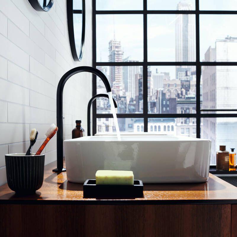 Смеситель для умывальника Axor ONE Select 260 с донным клапаном push-open Хром (48030000) - фото 2 Смеситель для умывальника Axor ONE Select 260 с донным клапаном push-open Хром (48030000) - фото 2