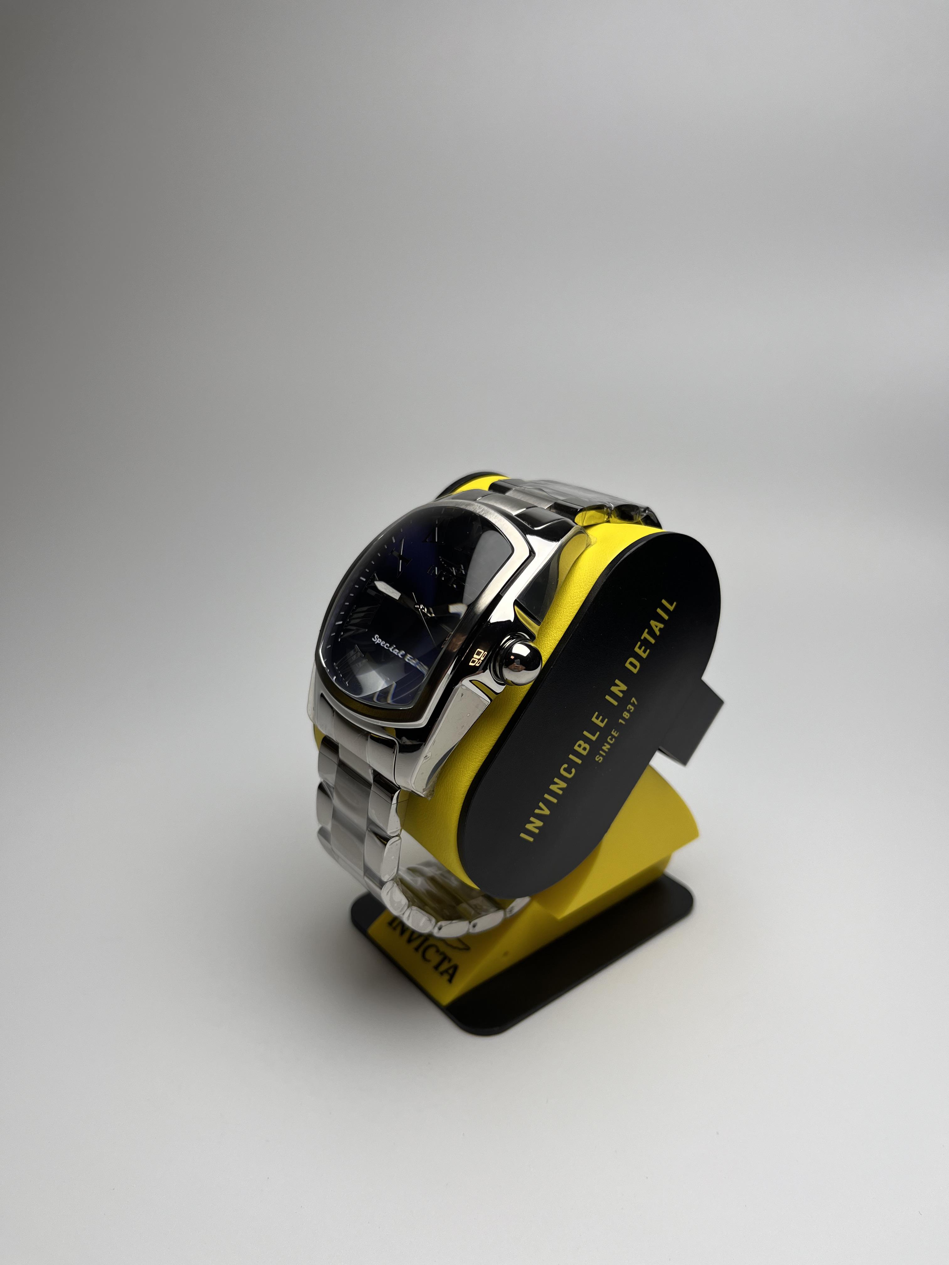 Наручний годинник чоловічий Invicta 21391 Lupah Special Edition (27217057) - фото 4 Наручний годинник чоловічий Invicta 21391 Lupah Special Edition (27217057) - фото 4