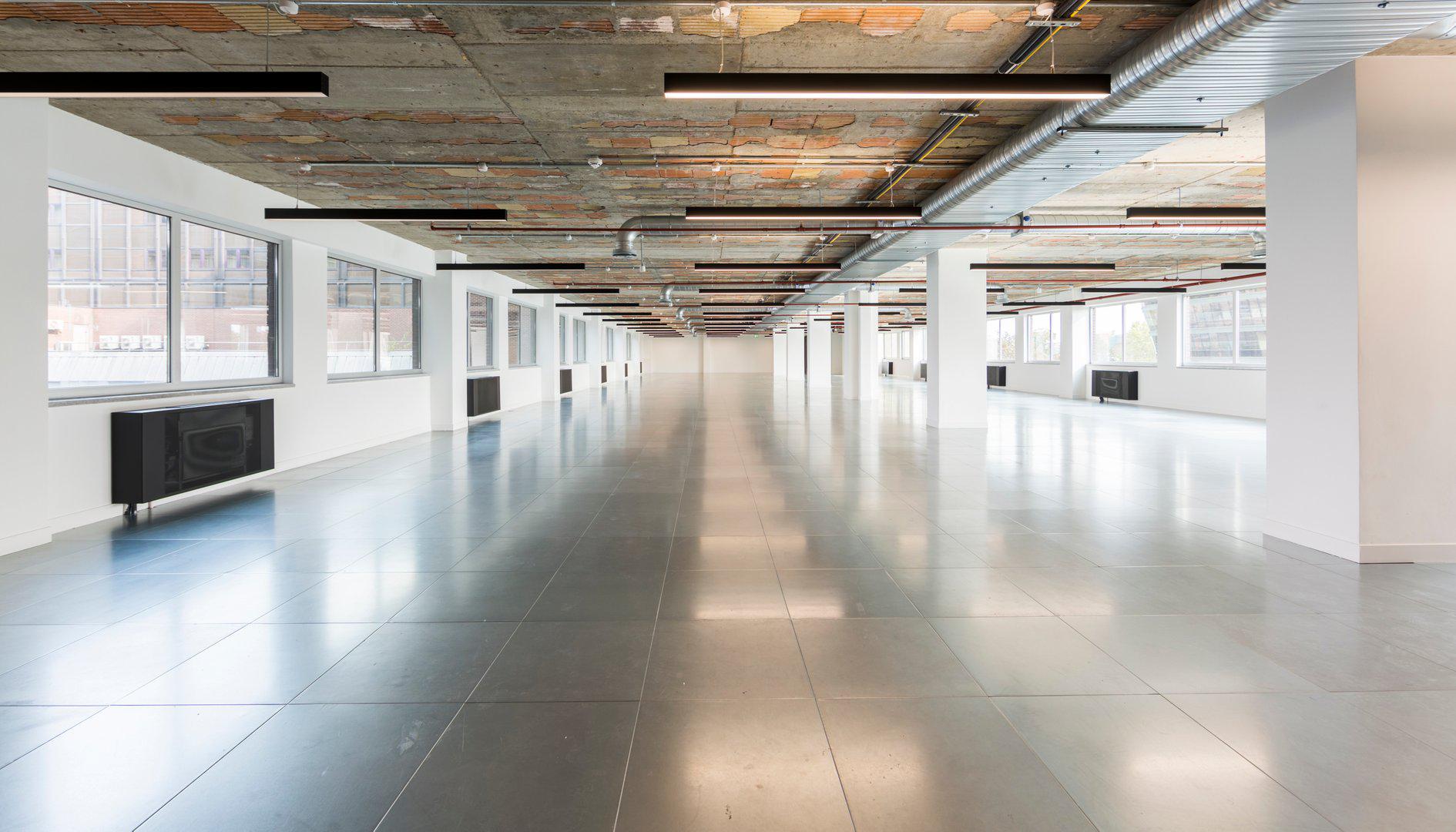 Светильник линейный подвесной Clear Light Verona-S cветодиодный 10 W 6500 K 300 мм Черный - фото 2 Светильник линейный подвесной Clear Light Verona-S cветодиодный 10 W 6500 K 300 мм Черный - фото 2