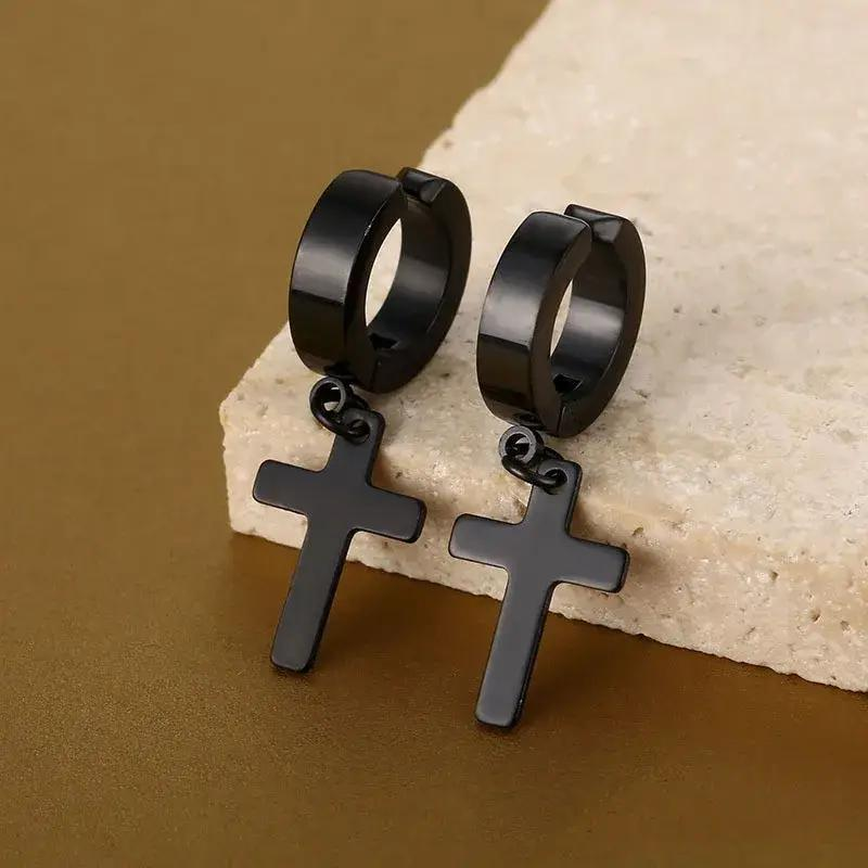 Сережки-кліпси Хрест для пірсингу унісекс Чорний (9056) - фото 4 Сережки-кліпси Хрест для пірсингу унісекс Чорний (9056) - фото 4