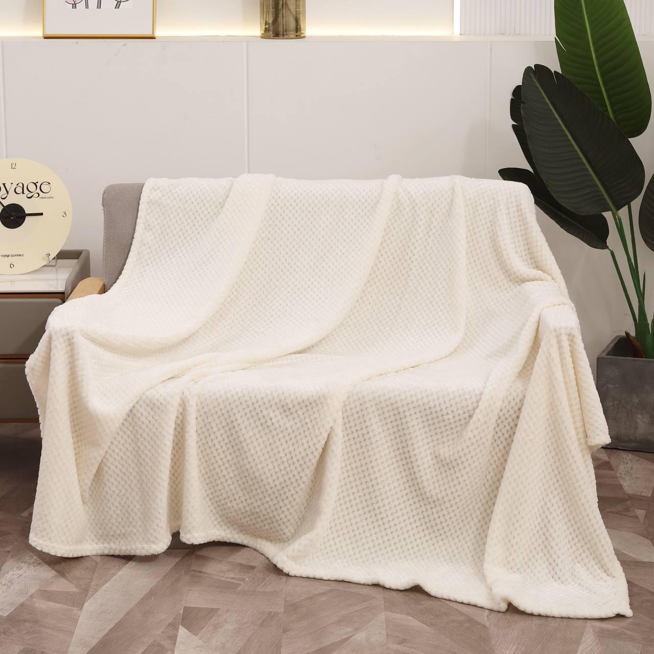 Плед-покрывало Malloory Home Велюр Бамбук 150x200 см Молочный (1858-5) - фото 1
