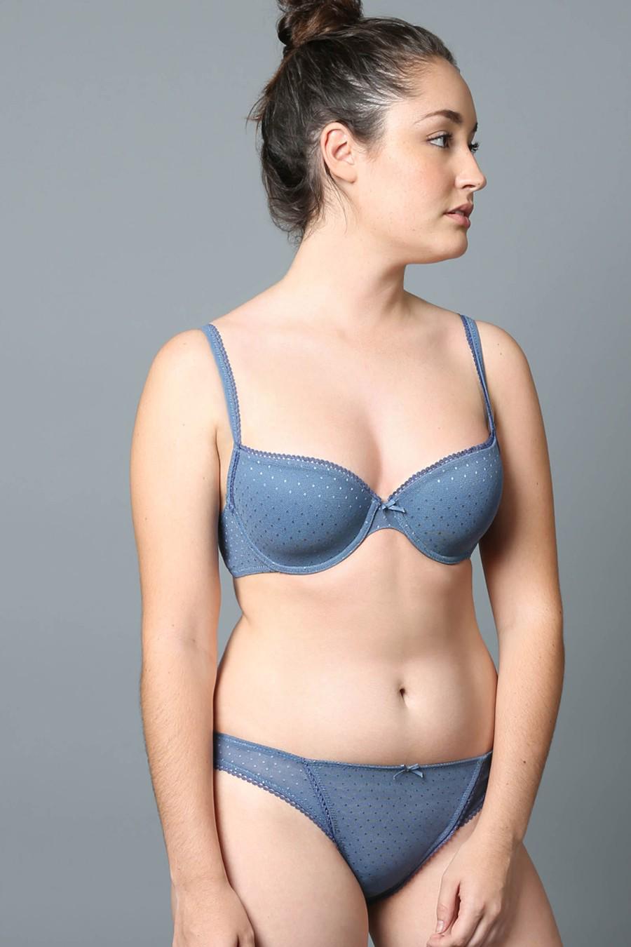 Комплект білизни Gisela бюстгальтер з ущільненою чашкою/трусики сліп 75C/M Блакитний (67240) - фото 4 Комплект білизни Gisela бюстгальтер з ущільненою чашкою/трусики сліп 75C/M Блакитний (67240) - фото 4