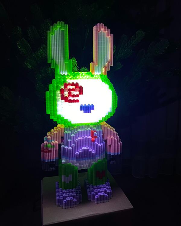 Конструктор Magic Blocks Bunny 2088 дет. 42,8 см (9122) - фото 4