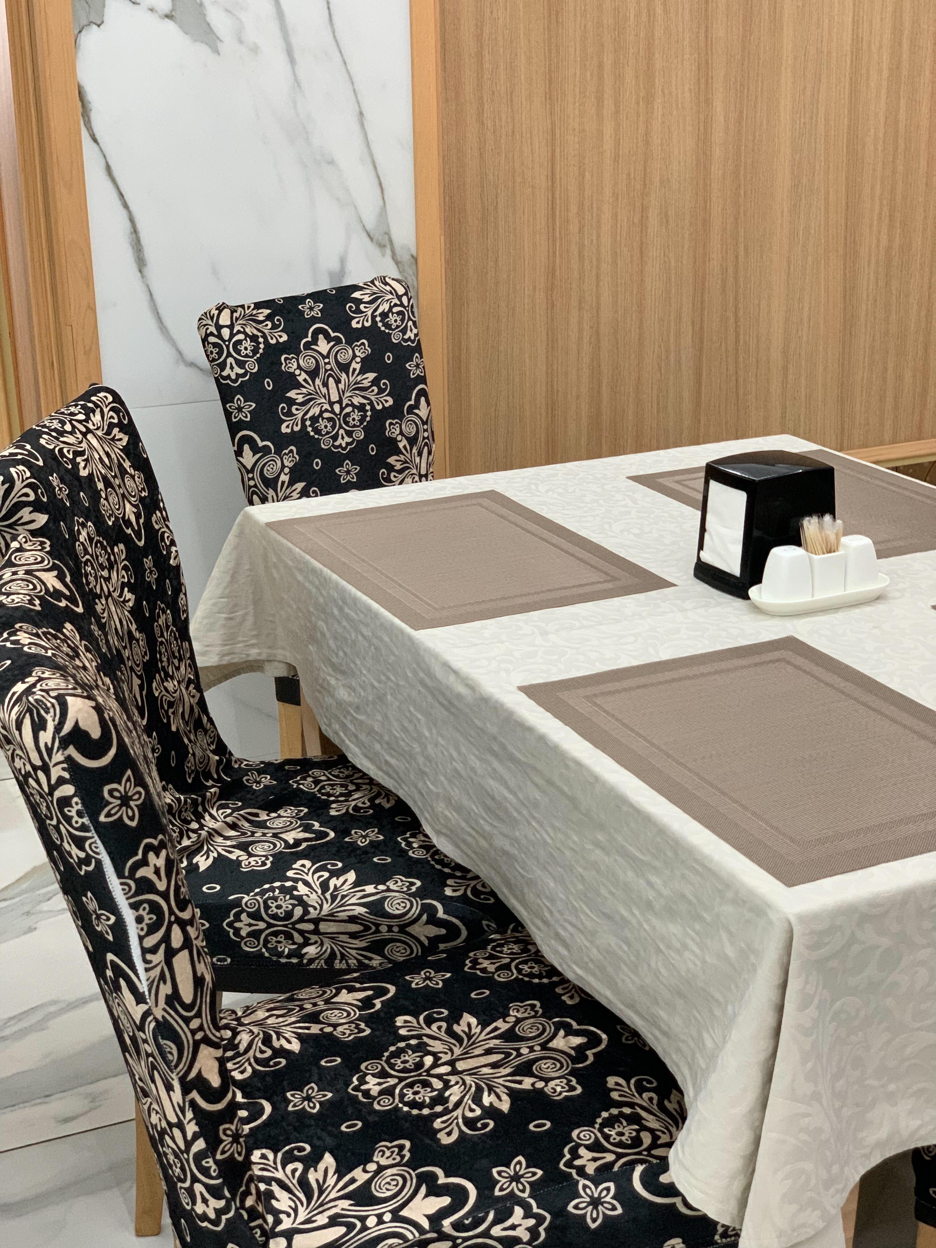 Чехол для стула Gospo 0001 Вензель со спинкой эластичный универсальный натяжной Черный/Бежевый (E-0001) - фото 4 Чехол для стула Gospo 0001 Вензель со спинкой эластичный универсальный натяжной Черный/Бежевый (E-0001) - фото 4