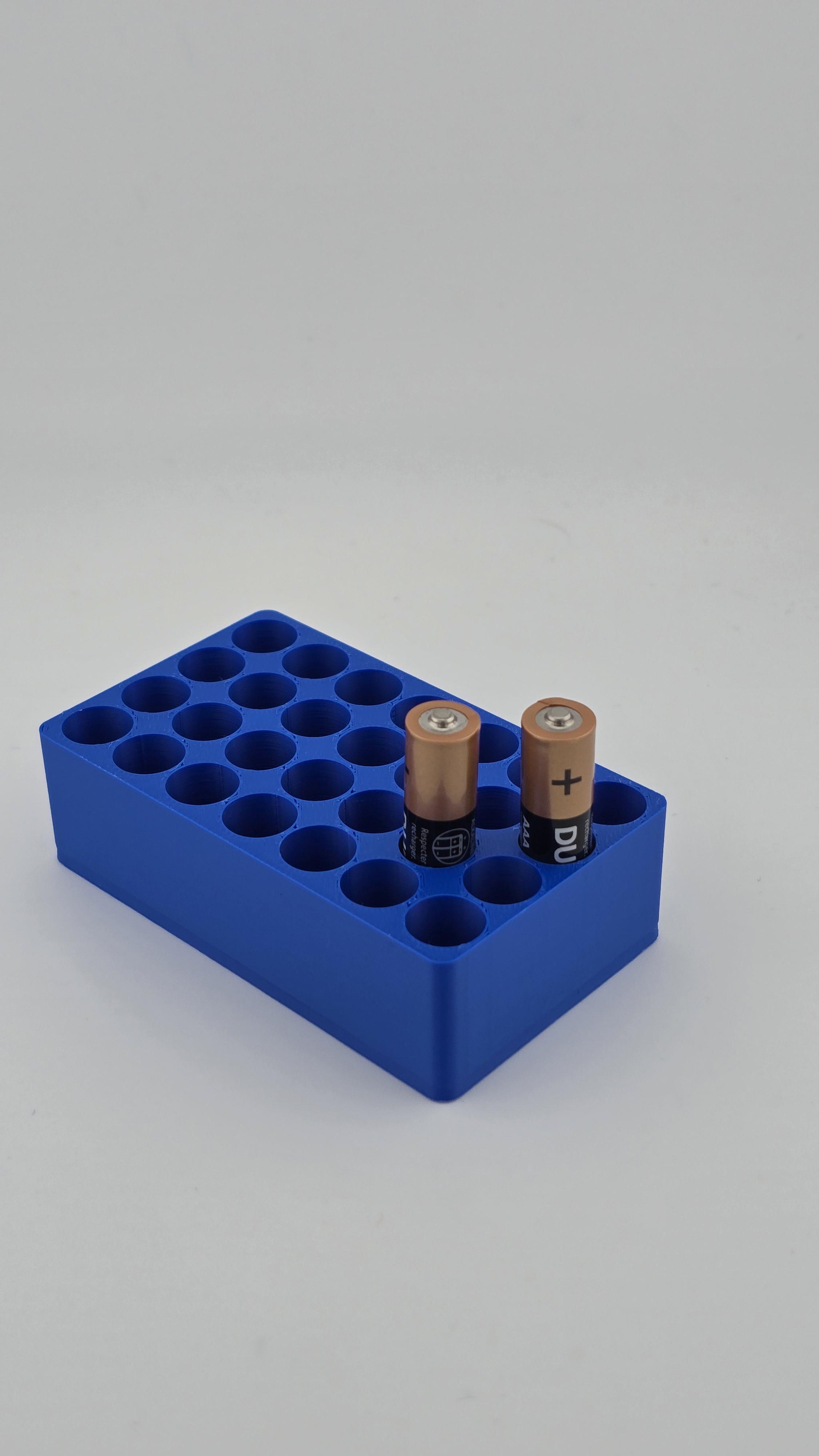 Ящик-коробка для хранения минипальчиковых ААА аккумуляторов (Е0024) - фото 3 Ящик-коробка для хранения минипальчиковых ААА аккумуляторов (Е0024) - фото 3