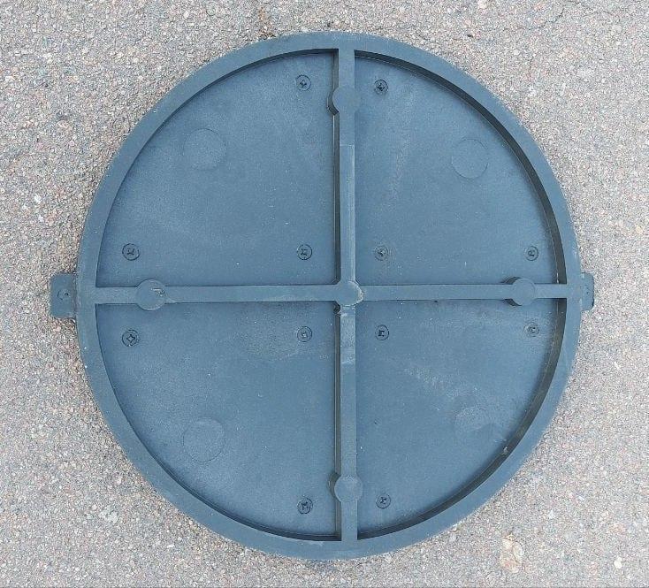 Крышка люка канализационного Войс Украина 1 т Черный (voys07) - фото 4 Крышка люка канализационного Войс Украина 1 т Черный (voys07) - фото 4