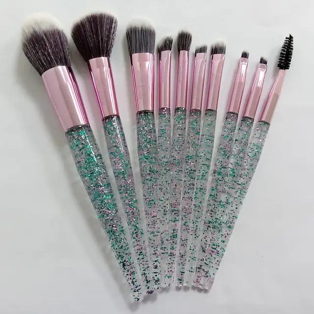 Набор кисточек для макияжа Maxmar MB-289 10 инструментов в чехле Сиреневый (000353) Набор кисточек для макияжа Maxmar MB-289 10 инструментов в чехле Сиреневый (000353)