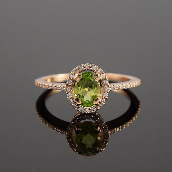 Каблучка золота з хризолітом і фіанітами (2248175633)