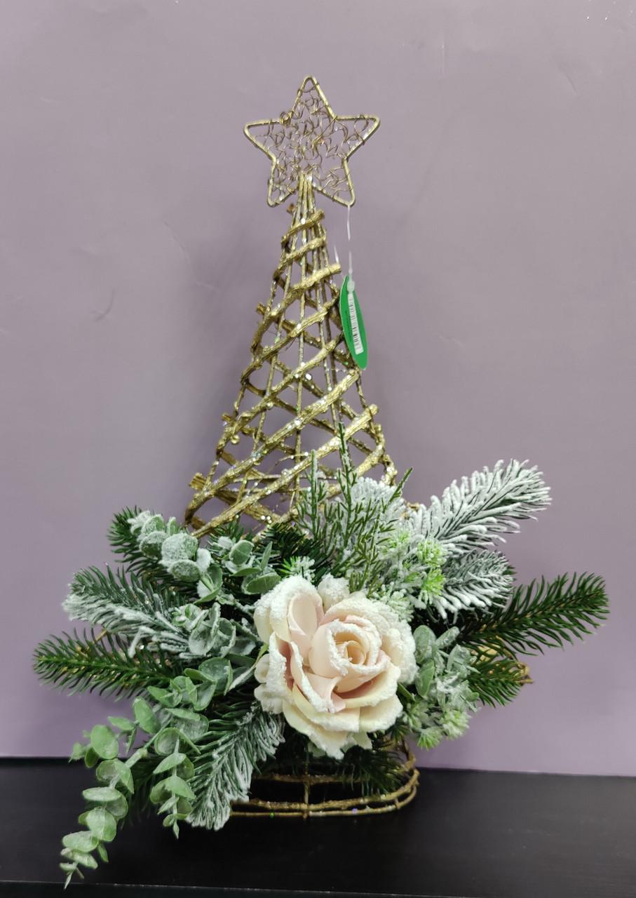 Елка декоративная с композицией 45x30 см (0911.011) Елка декоративная с композицией 45x30 см (0911.011)