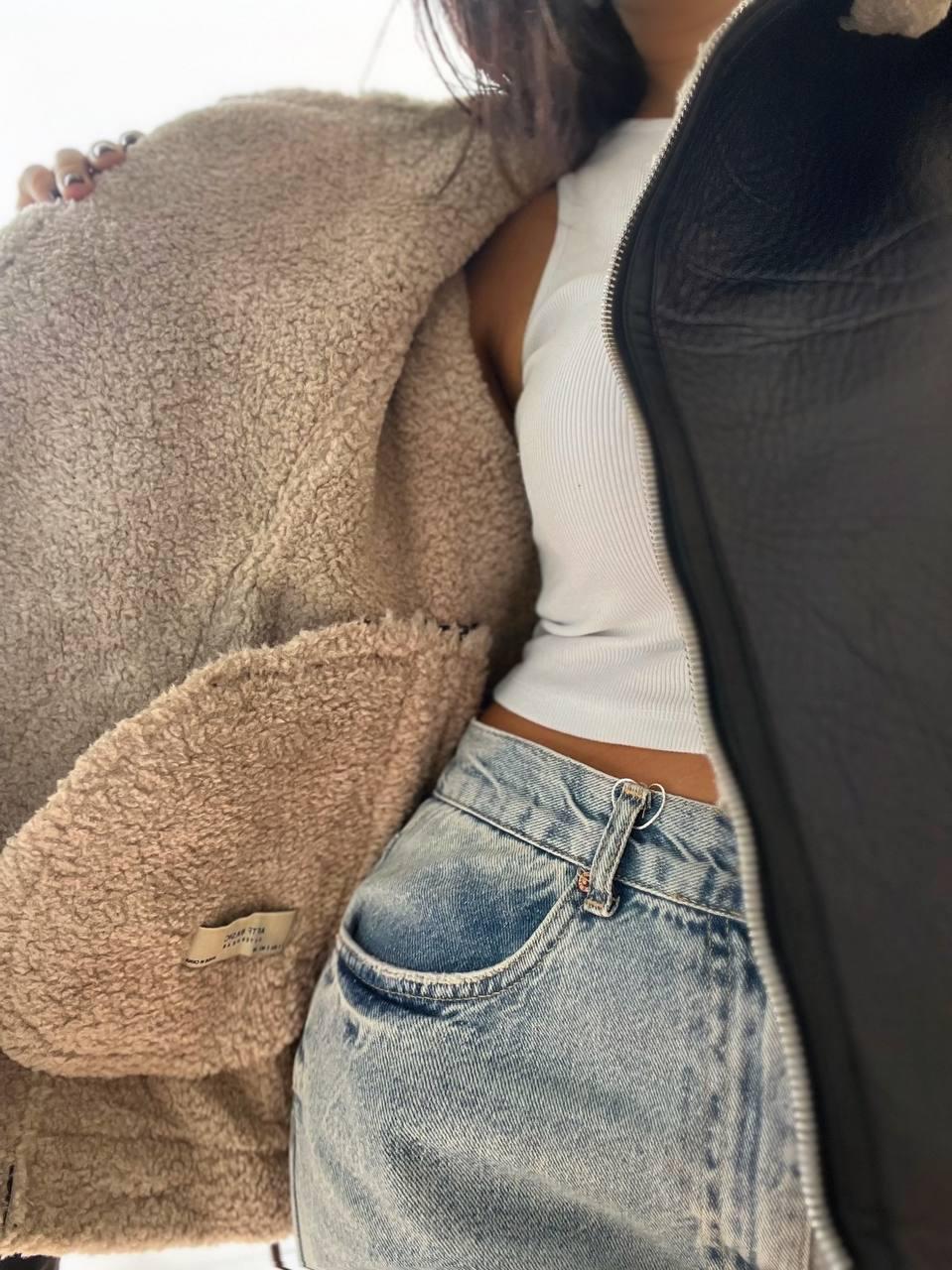 Дублянка жіноча Aftf Basic 264 подовжена оверсайз хутро пілот блискавки з ременем L Чорний (2783) - фото 7