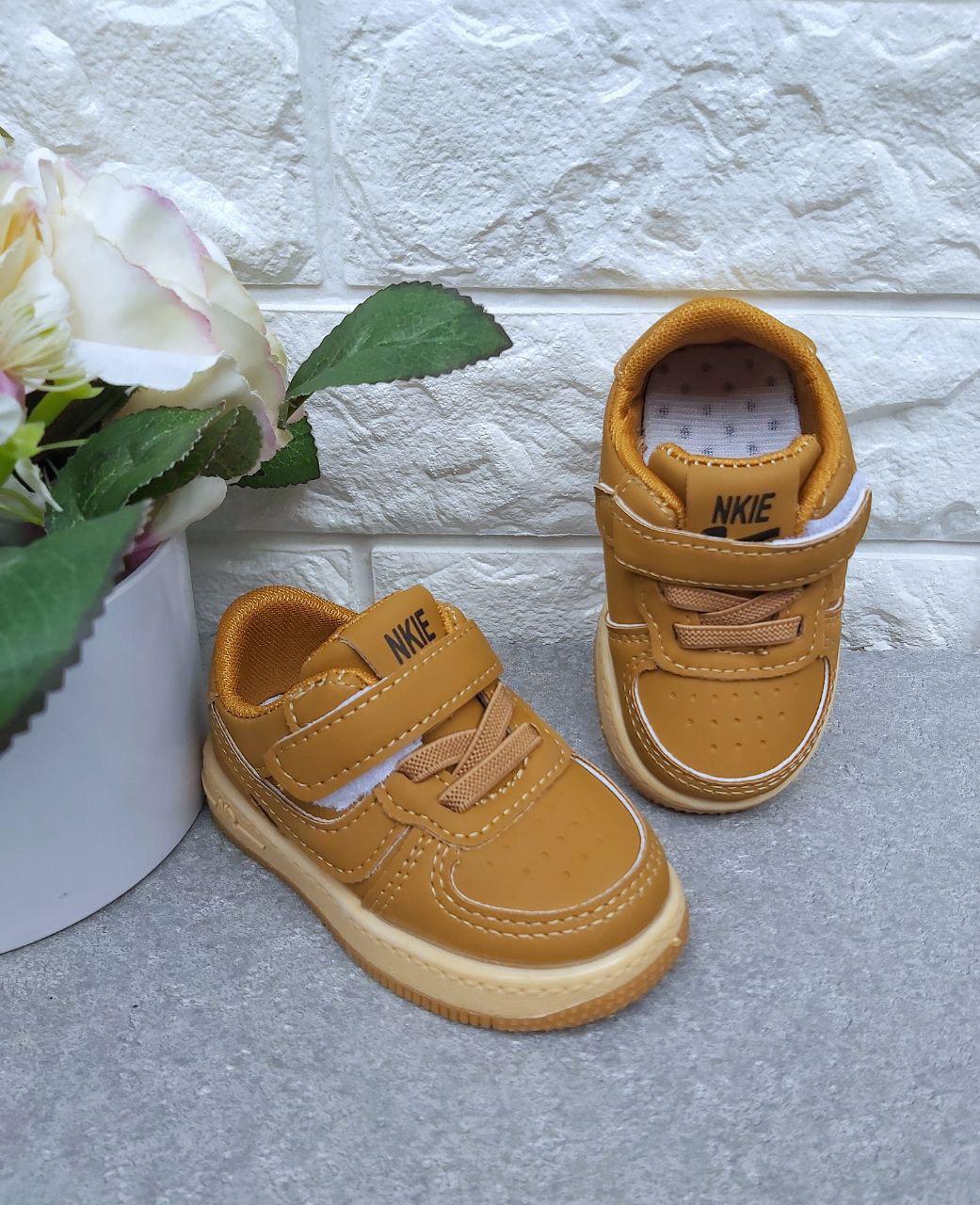 Кросівки для хлопчика 1117 р. 19 13,5 см Коричневий (1117) Кросівки для хлопчика 1117 р. 19 13,5 см Коричневий (1117)