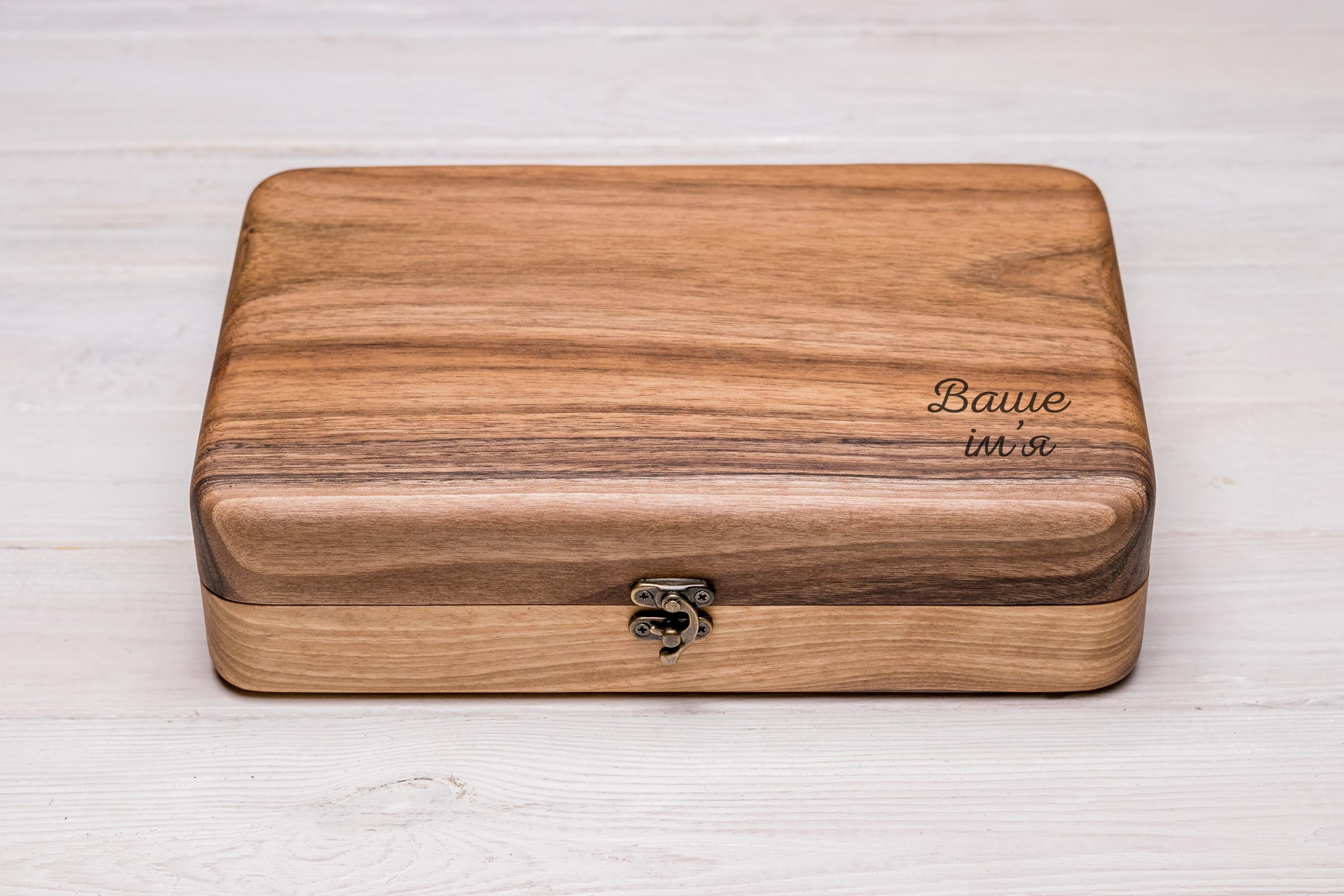 Коробочка с лого EcoWalnut для часов Органайзер на подарок (EB-14.6.2)