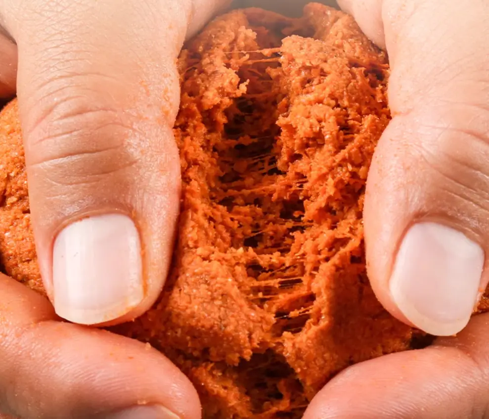 Тісто херабуна для риболовлі King Fish Hall Cat ароматизоване 300 г (KingFish1) - фото 4 Тісто херабуна для риболовлі King Fish Hall Cat ароматизоване 300 г (KingFish1) - фото 4