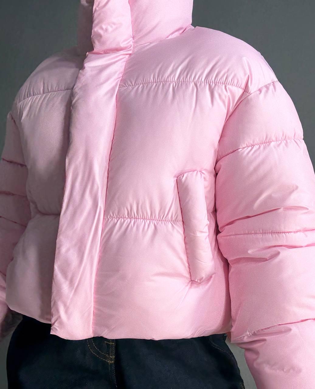 Куртка женская HAIZIYUAN 8606 короткая пуффер с воротником XL Розовый (4785) - фото 4 Куртка женская HAIZIYUAN 8606 короткая пуффер с воротником XL Розовый (4785) - фото 4