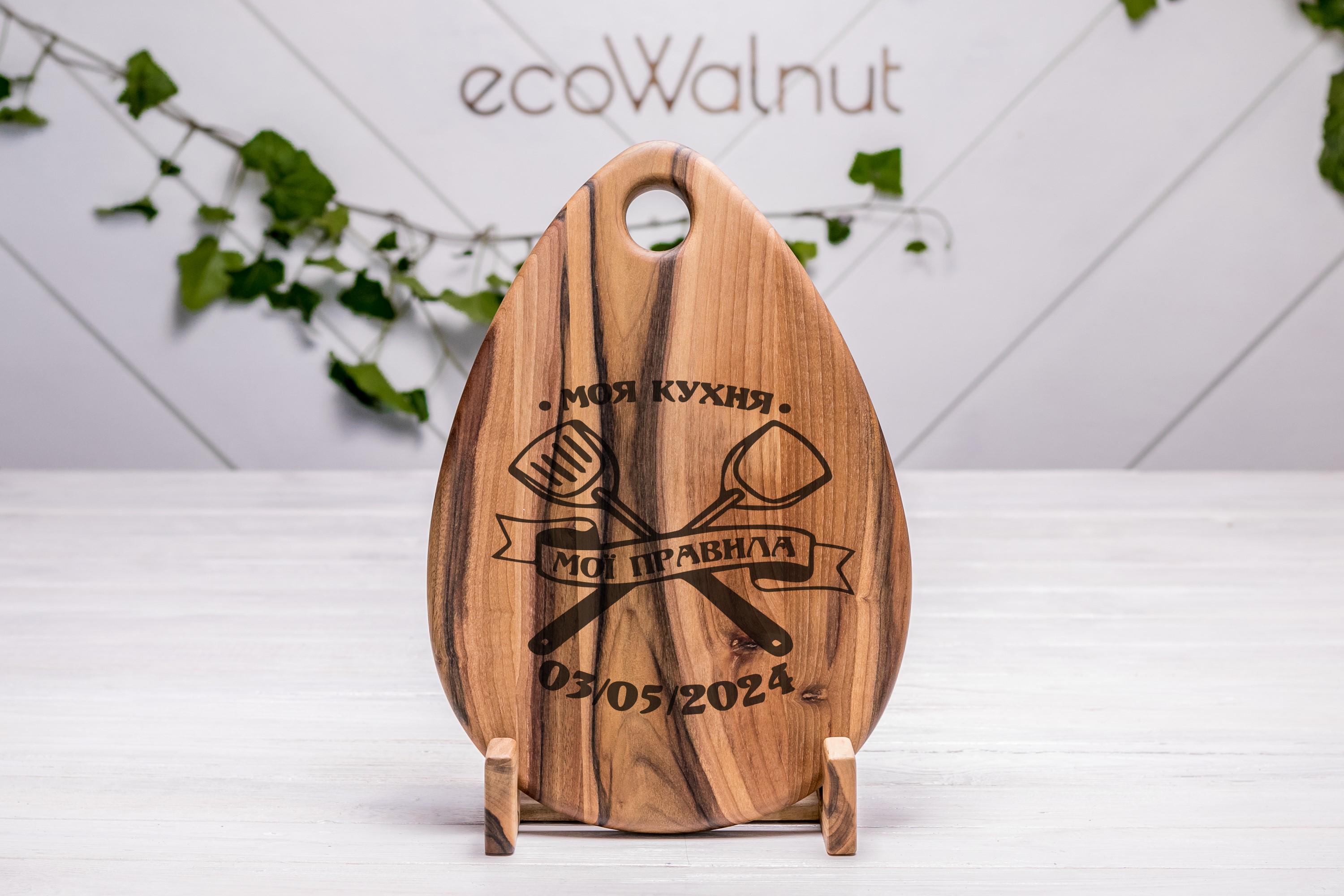 Доска кухонная EcoWalnut ореховая с гравированием М (EK-11.1)