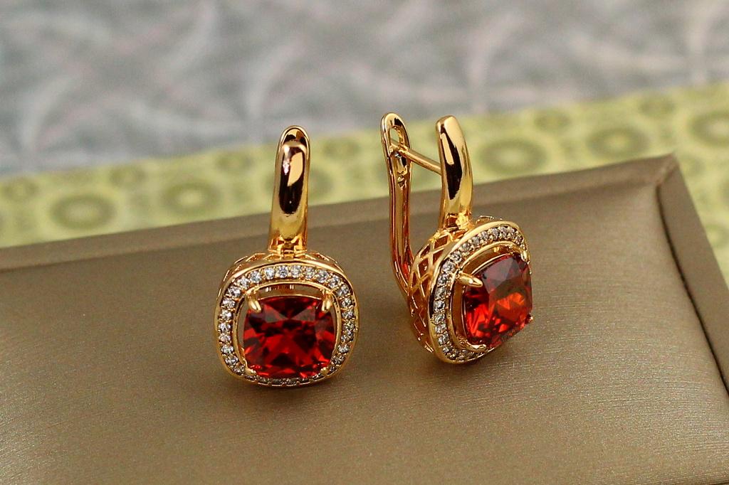 Серьги Xuping Jewelry Титанк с красным камнем 2,3 см Золотистый (28118160)