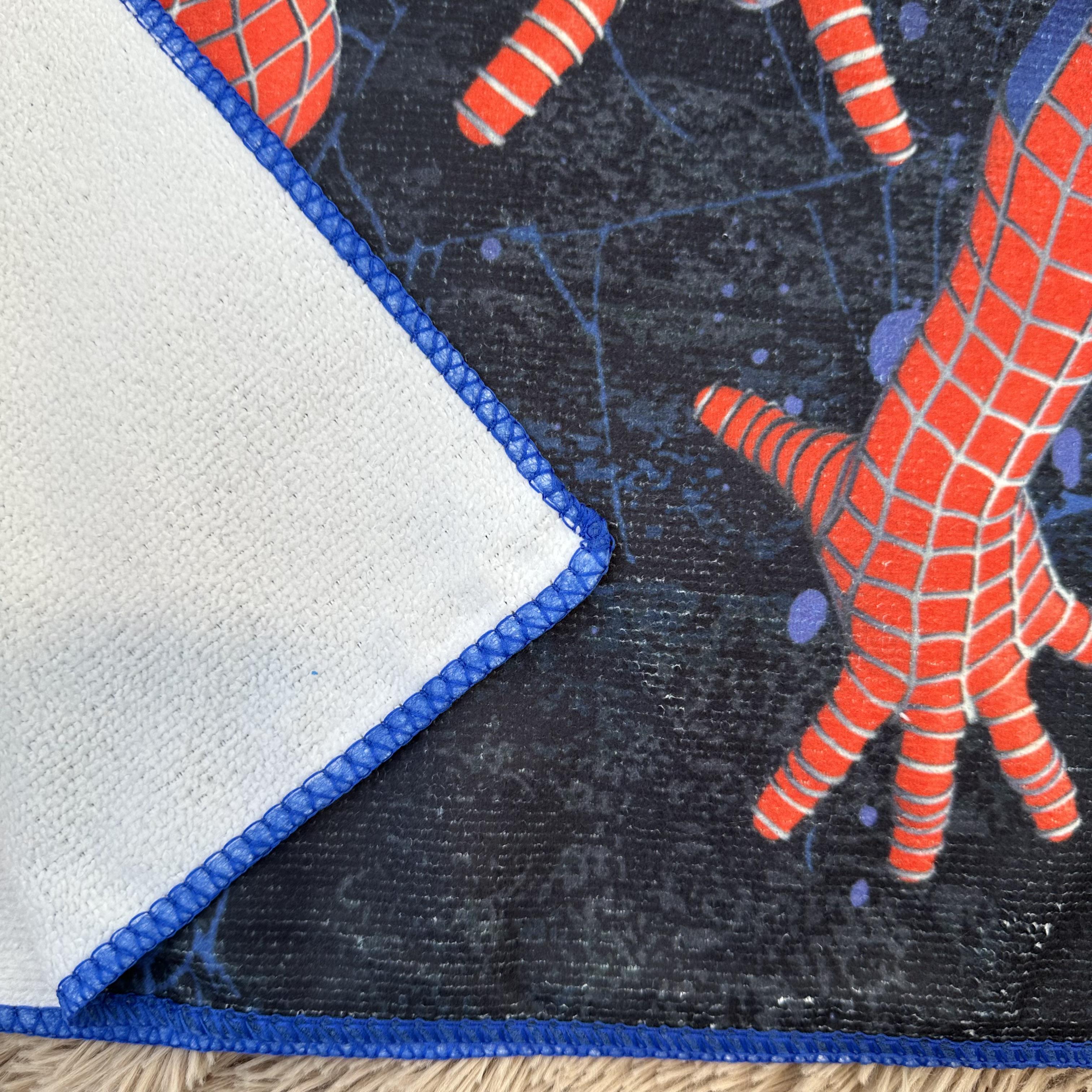 Пончо-рушник дитячий з малюнком з капюшоном мікрофібра 60x60 см (27458869) - фото 2 Пончо-рушник дитячий з малюнком з капюшоном мікрофібра 60x60 см (27458869) - фото 2