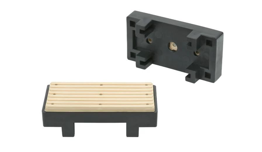 Накладка транспортера кромкооблицовочного станка CEHISA 95x48x25 мм - фото 2 Накладка транспортера кромкооблицовочного станка CEHISA 95x48x25 мм - фото 2