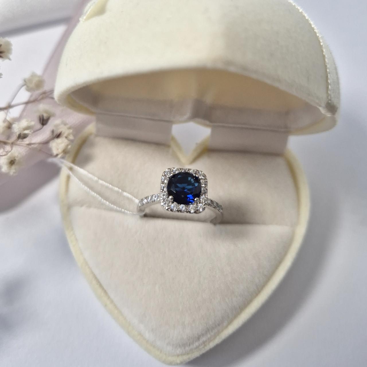 Кільце з синім каменем срібло 925 проби 2,40 г р. 19 (81088с) - фото 3 Кільце з синім каменем срібло 925 проби 2,40 г р. 19 (81088с) - фото 3