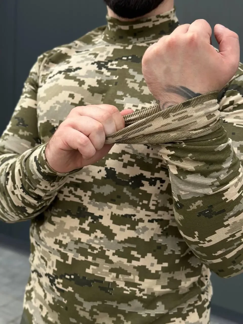 Гольф утеплений р. 52 XL Піксель - фото 4 Гольф утеплений р. 52 XL Піксель - фото 4