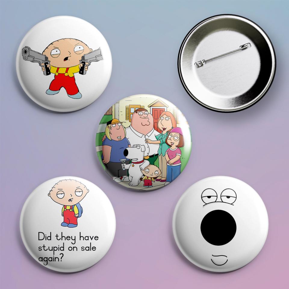 Значки на рюкзак с принтом Family Guy 4 шт.