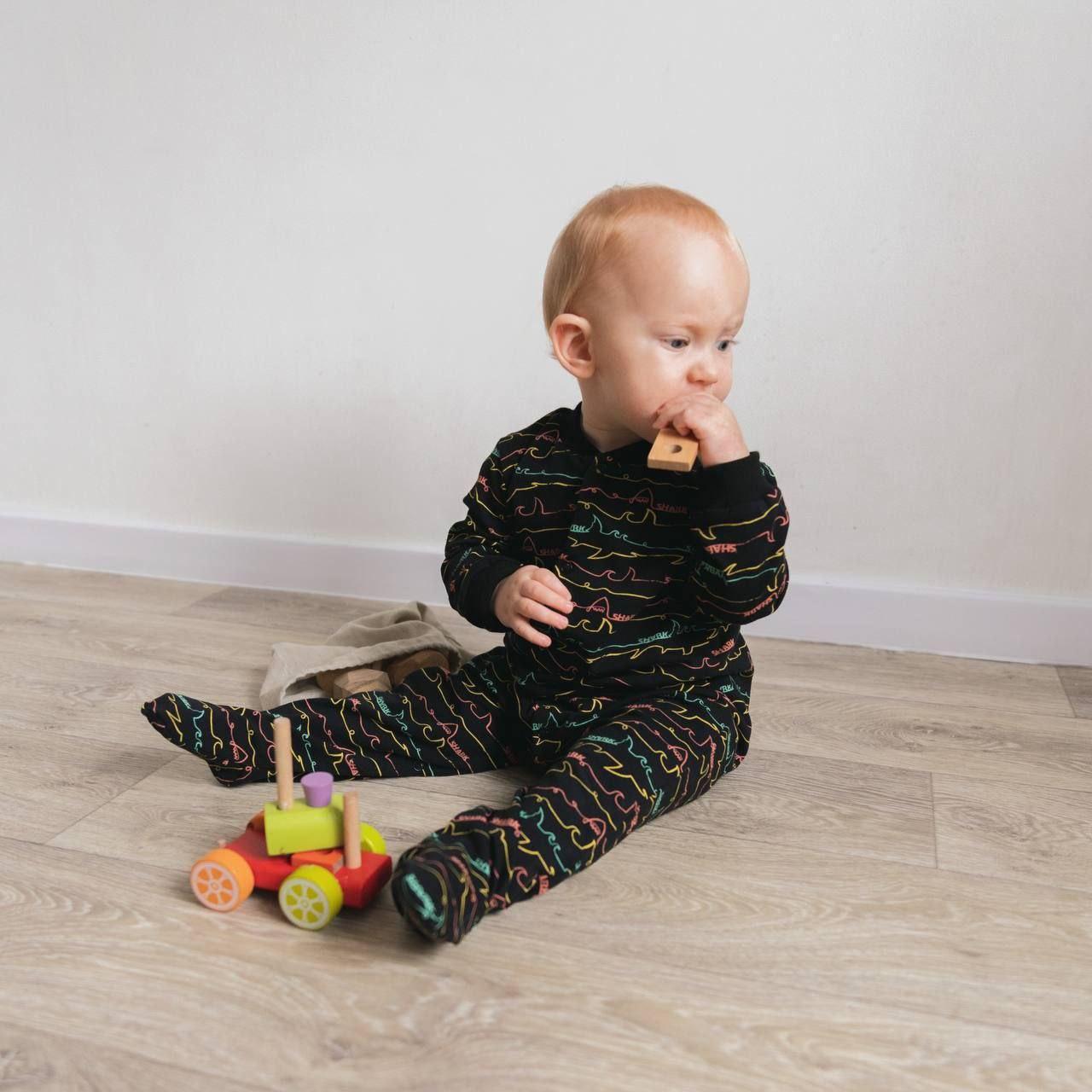 Чоловічки срейч кулір Акули 74 см (2679625660)