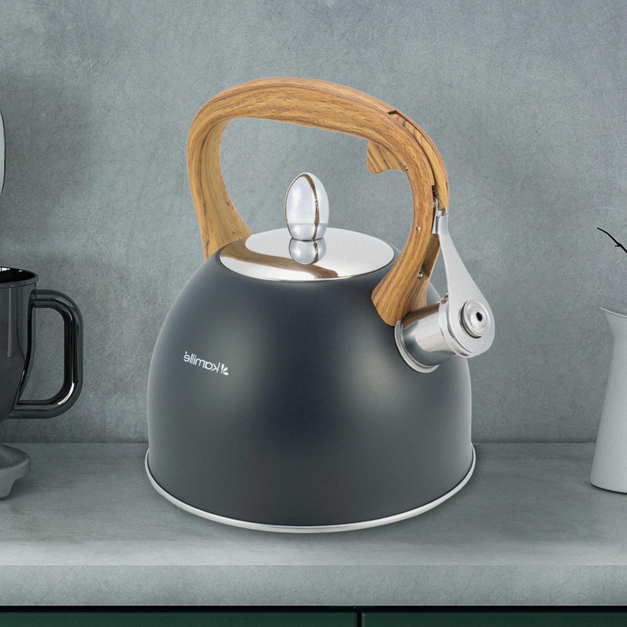 Чайник со свистком Kamille KM-1096 из нержавеющей стали и ручкой с покрытием soft-touch под дерево 2,5 л Черный (150-84-1096) - фото 8 Чайник со свистком Kamille KM-1096 из нержавеющей стали и ручкой с покрытием soft-touch под дерево 2,5 л Черный (150-84-1096) - фото 8