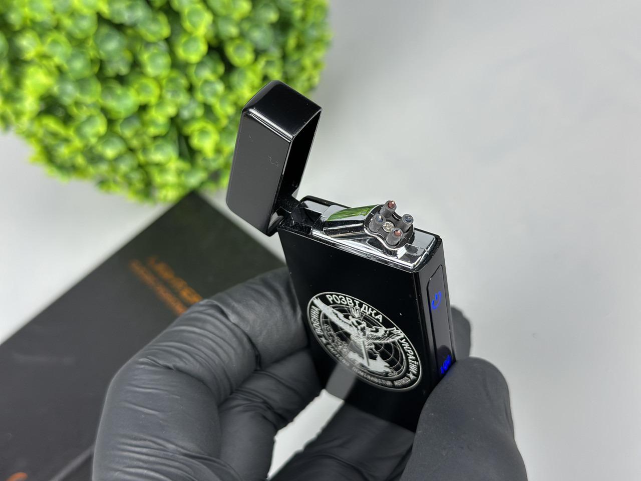 Запальничка електроімпульсна сенсорна USB Розвідка в подарунковій упаковці (23780663) - фото 2 Запальничка електроімпульсна сенсорна USB Розвідка в подарунковій упаковці (23780663) - фото 2