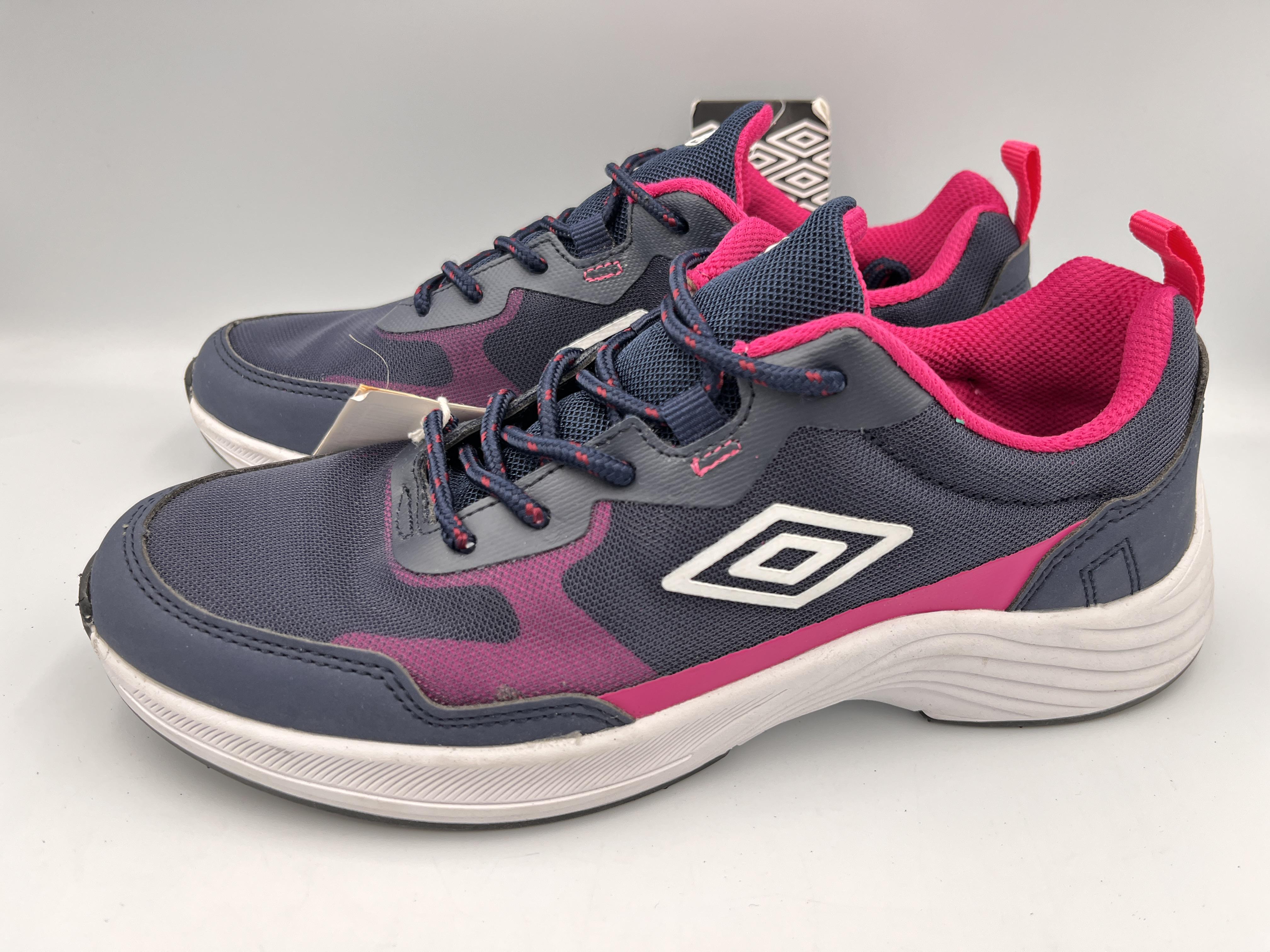 Кросівки Umbro EEM р. 38 24 cм Синій (00-00001518)