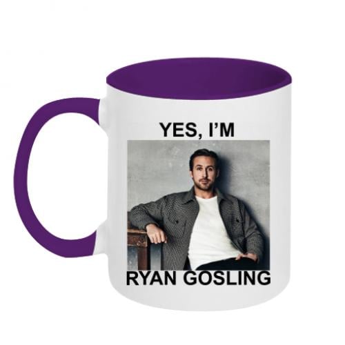 Чашка двоколірна "Yes, i'm Ryan Gosling" 320 мл Білий із фіолетовим (16061449-41-195420) - фото 1